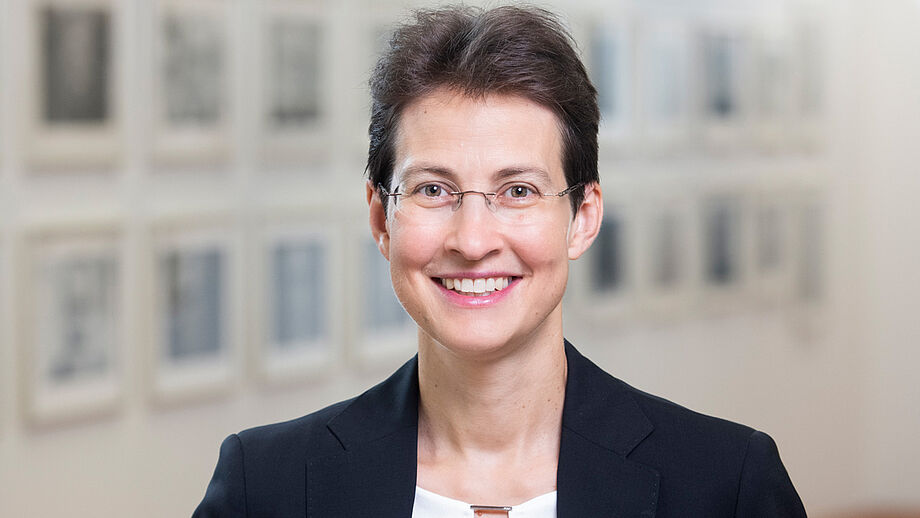 Anna Wienhard. Profile photo.
